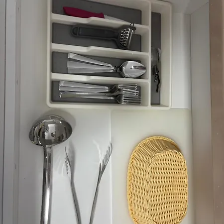 아파트 Urani Cozy 사밀